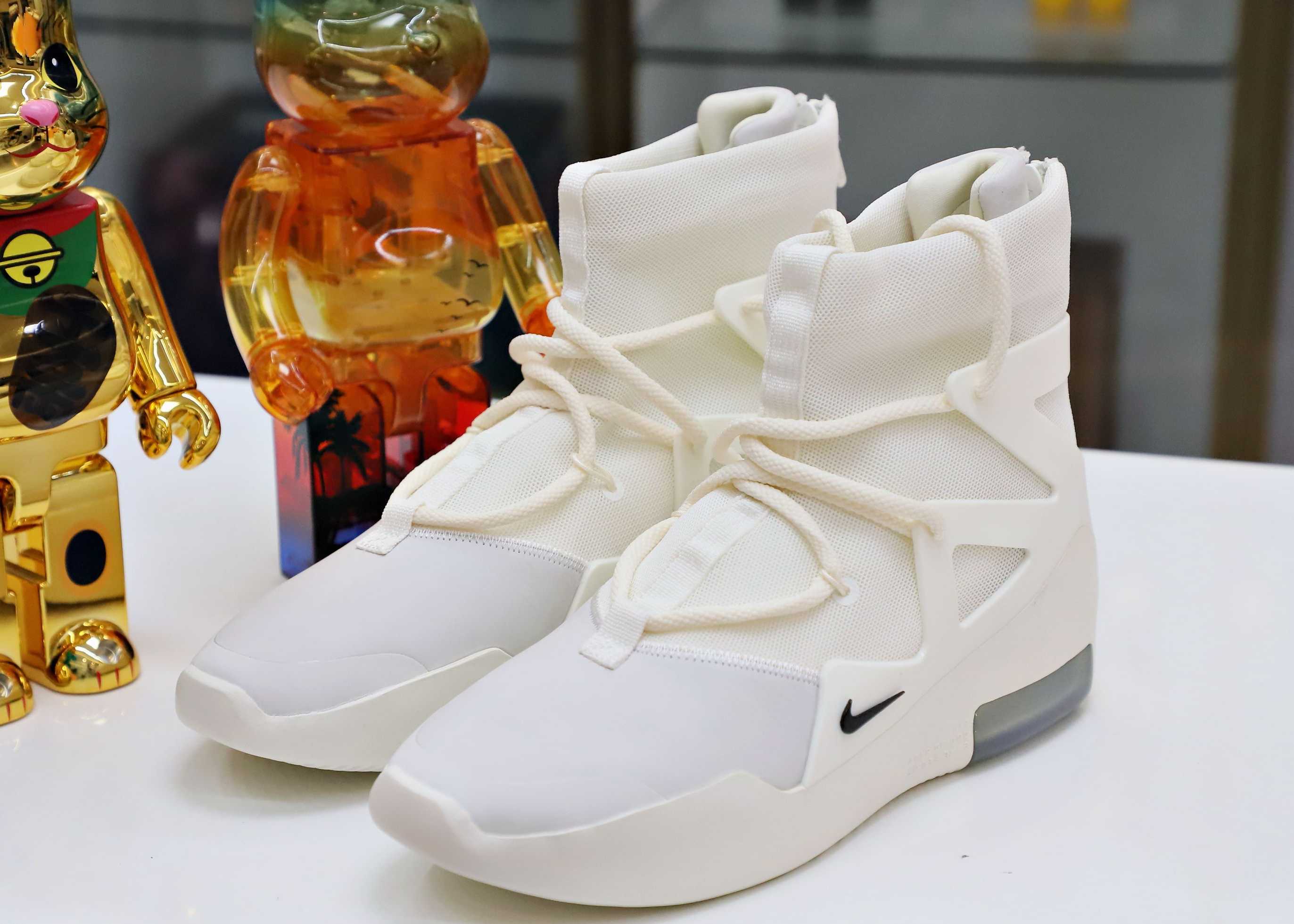 Nike Air Fear of God 1 sail black fog