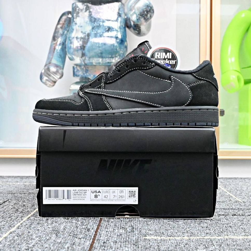 TRAVIS SCOTT X NIKE AIR JORDAN 1 LOW OG “BLACK/PHANTOM”