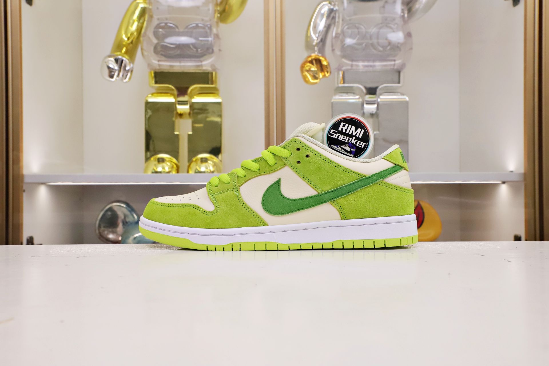 NIKE SB DUNK LOW GREEN APPLE 2022