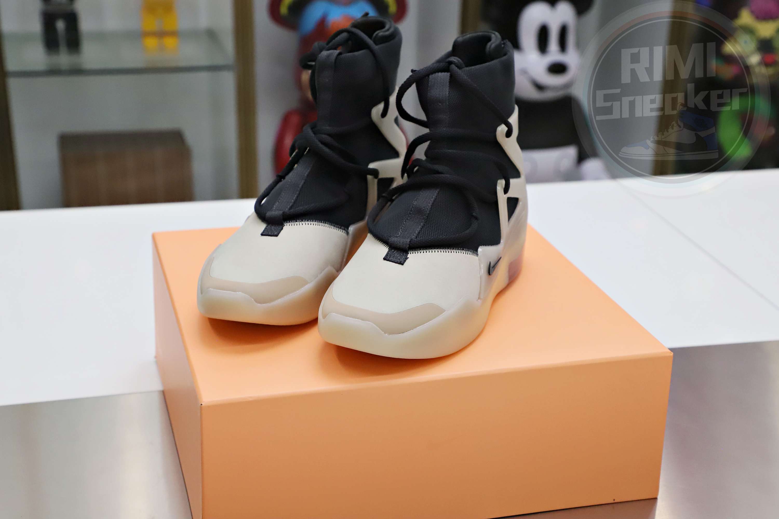 NIKE AIR FEAR OF GOD 1 