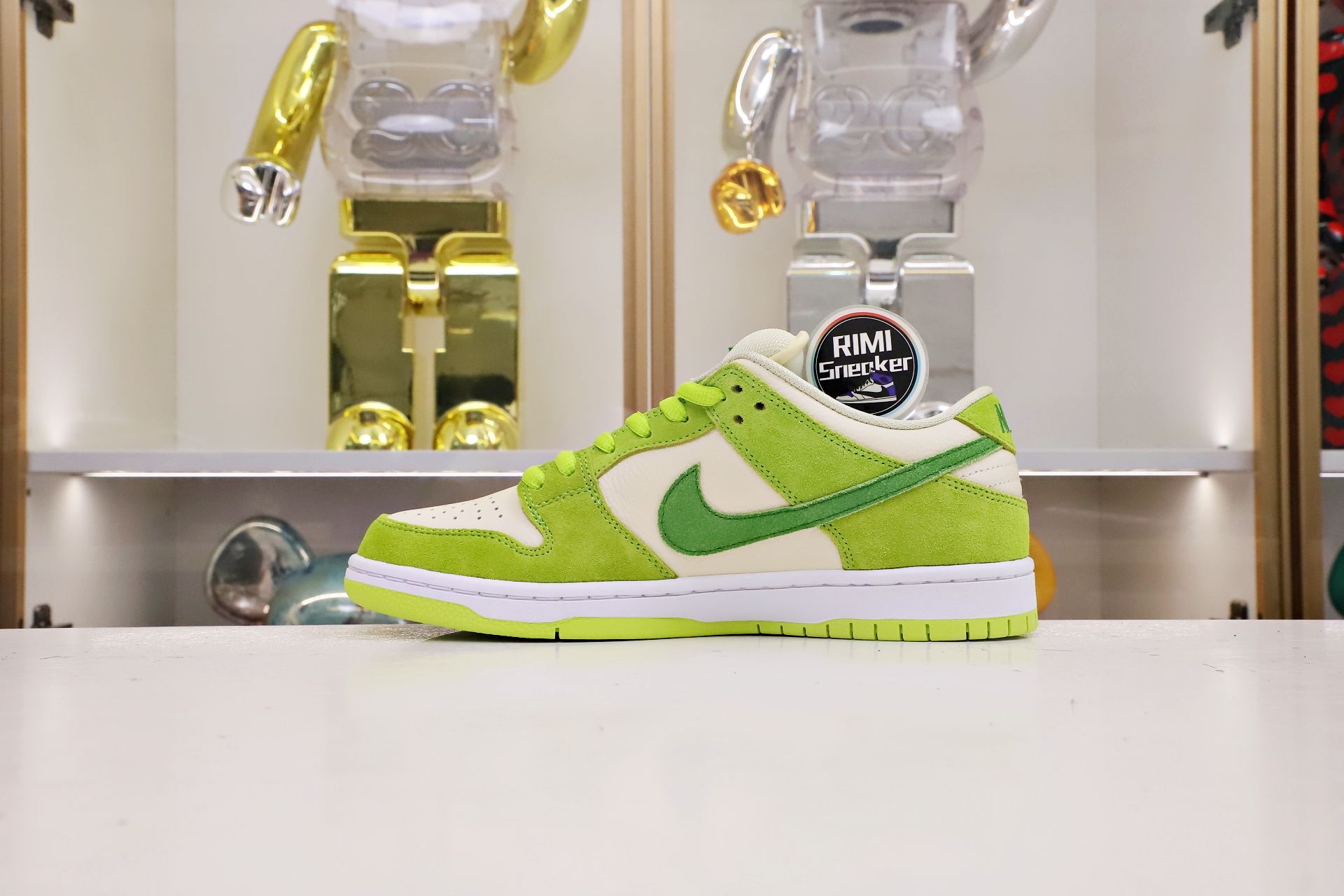 NIKE SB DUNK LOW GREEN APPLE 2022