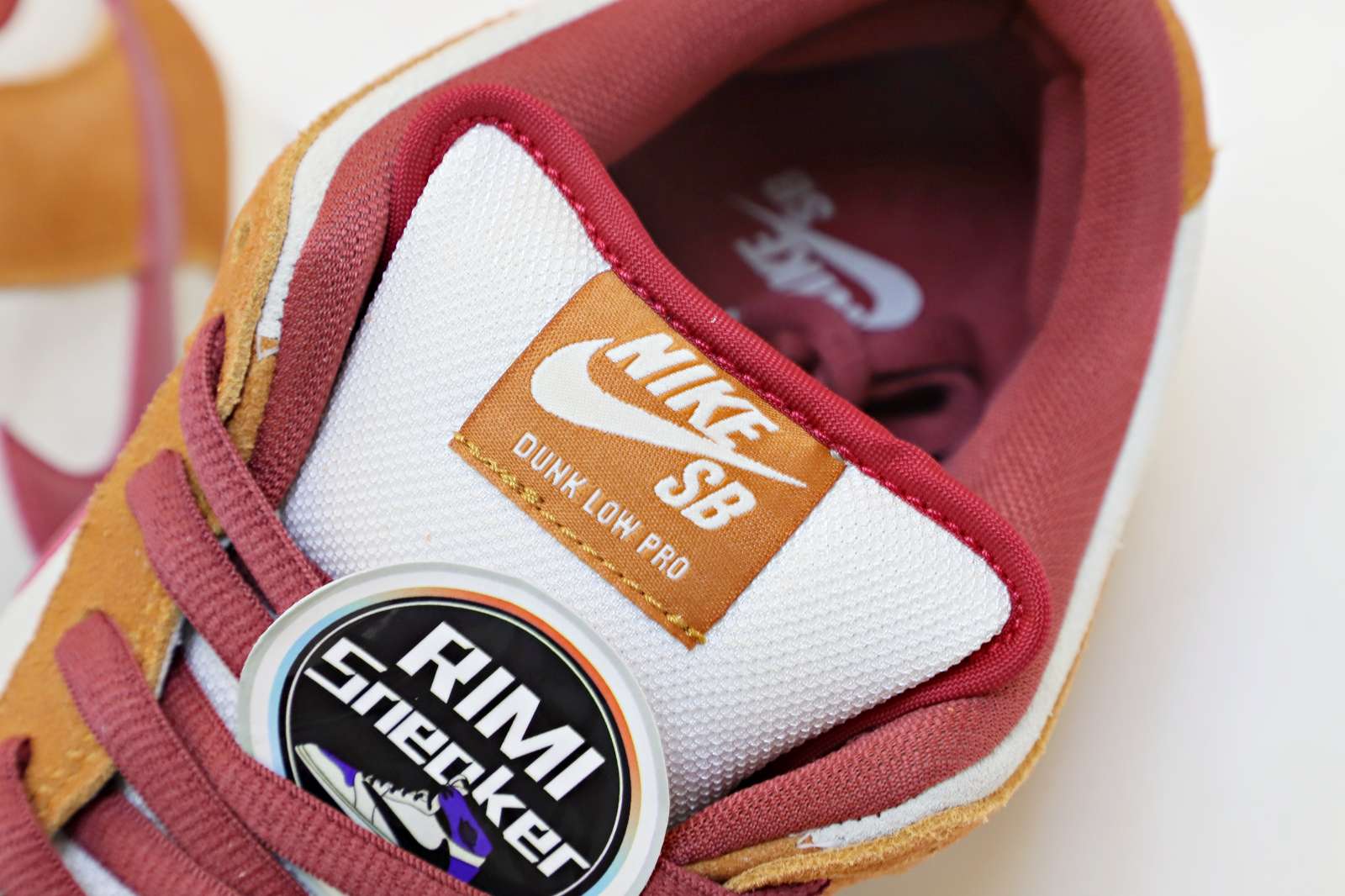 NIKE SB DUNK LOW PRO DARK RUSSET CEDAR 2019