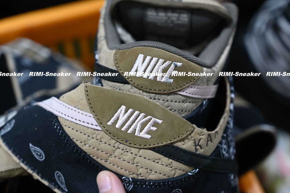 TRAVIS SCOTT X DUNK LOW PREMIUM QS SB 