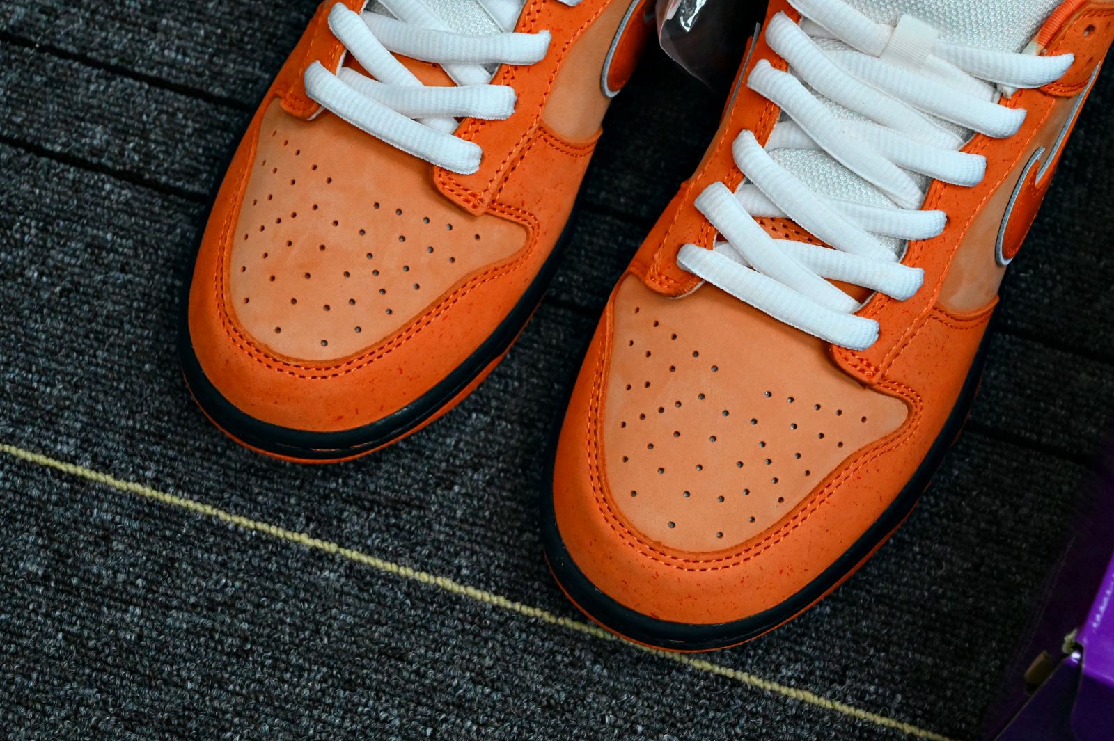 NIKE DUNK ORANGE LOBSTER 2022