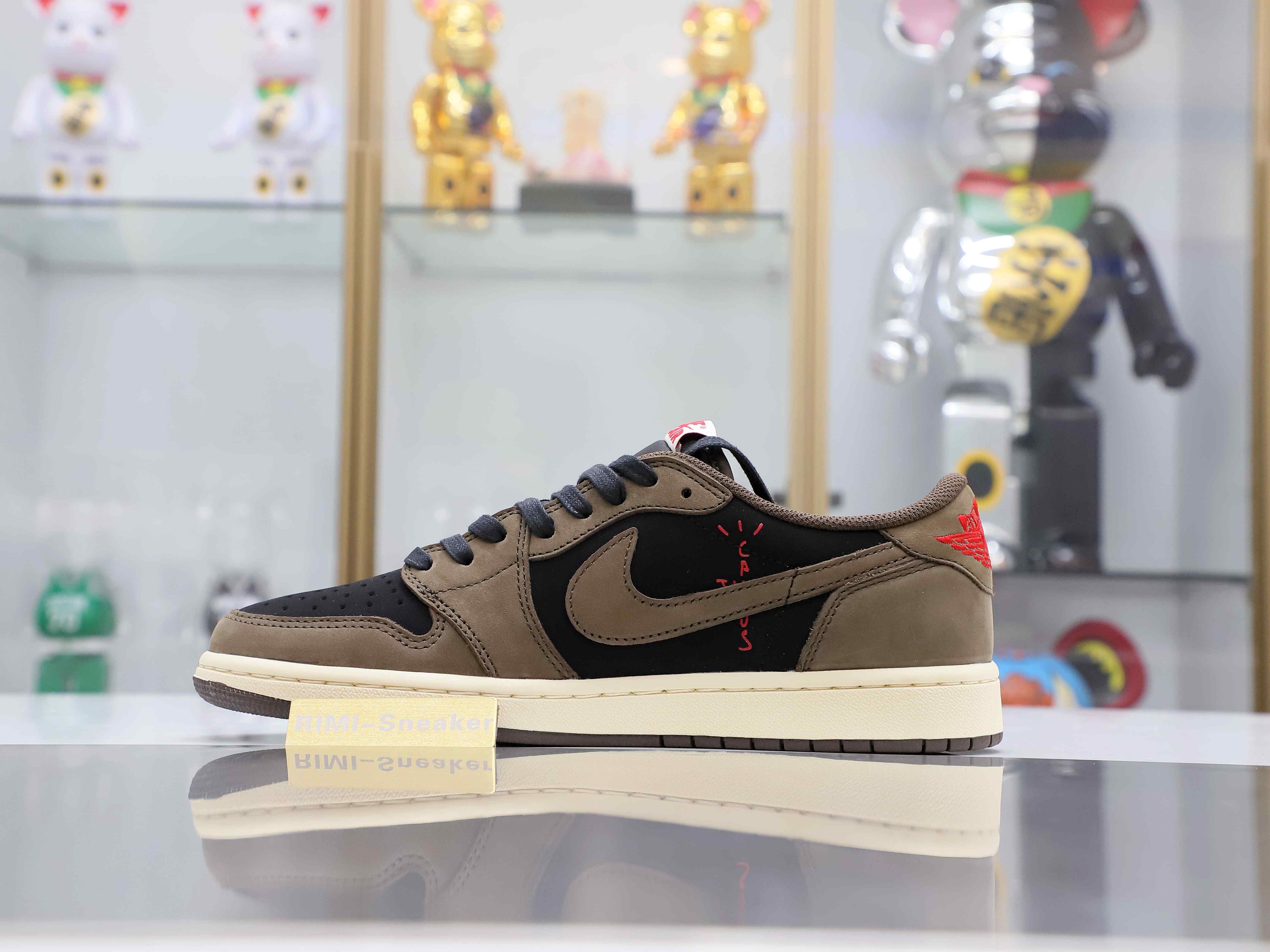 Travis Scott x Jordan Air Jordan 1Low OG TS SP