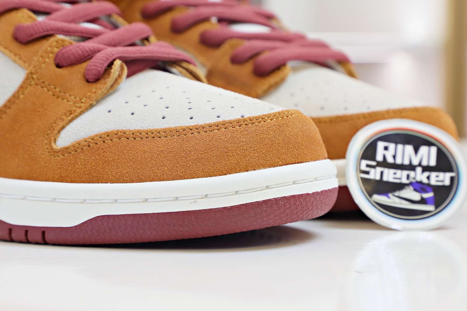 NIKE SB DUNK LOW PRO DARK RUSSET CEDAR 2019