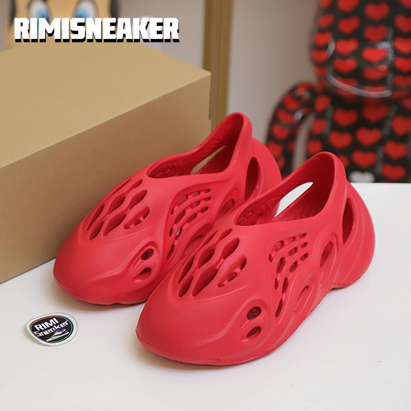 YEEZY FOAM RUNNER ''VERMILION''