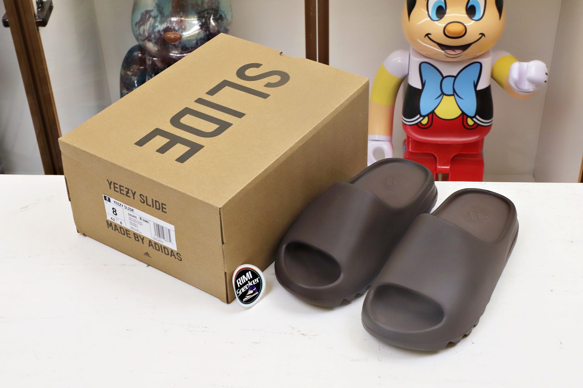 YEEZY SLIDES G55495