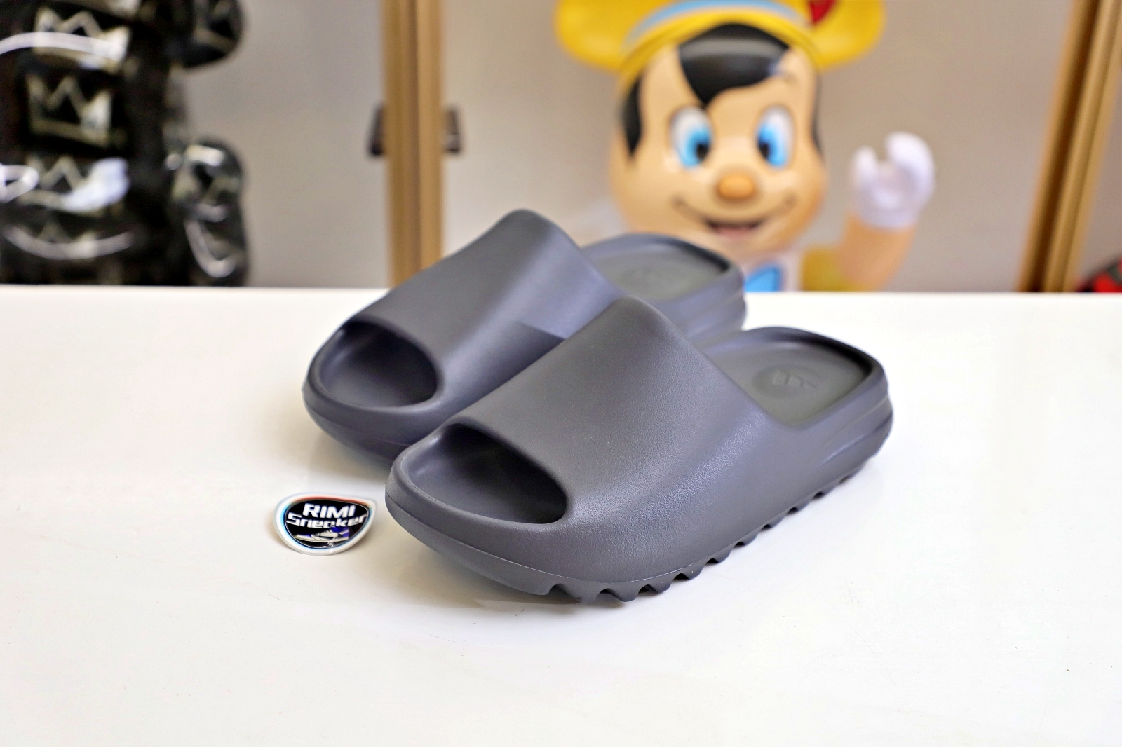 YEEZY SLIDE ONYX