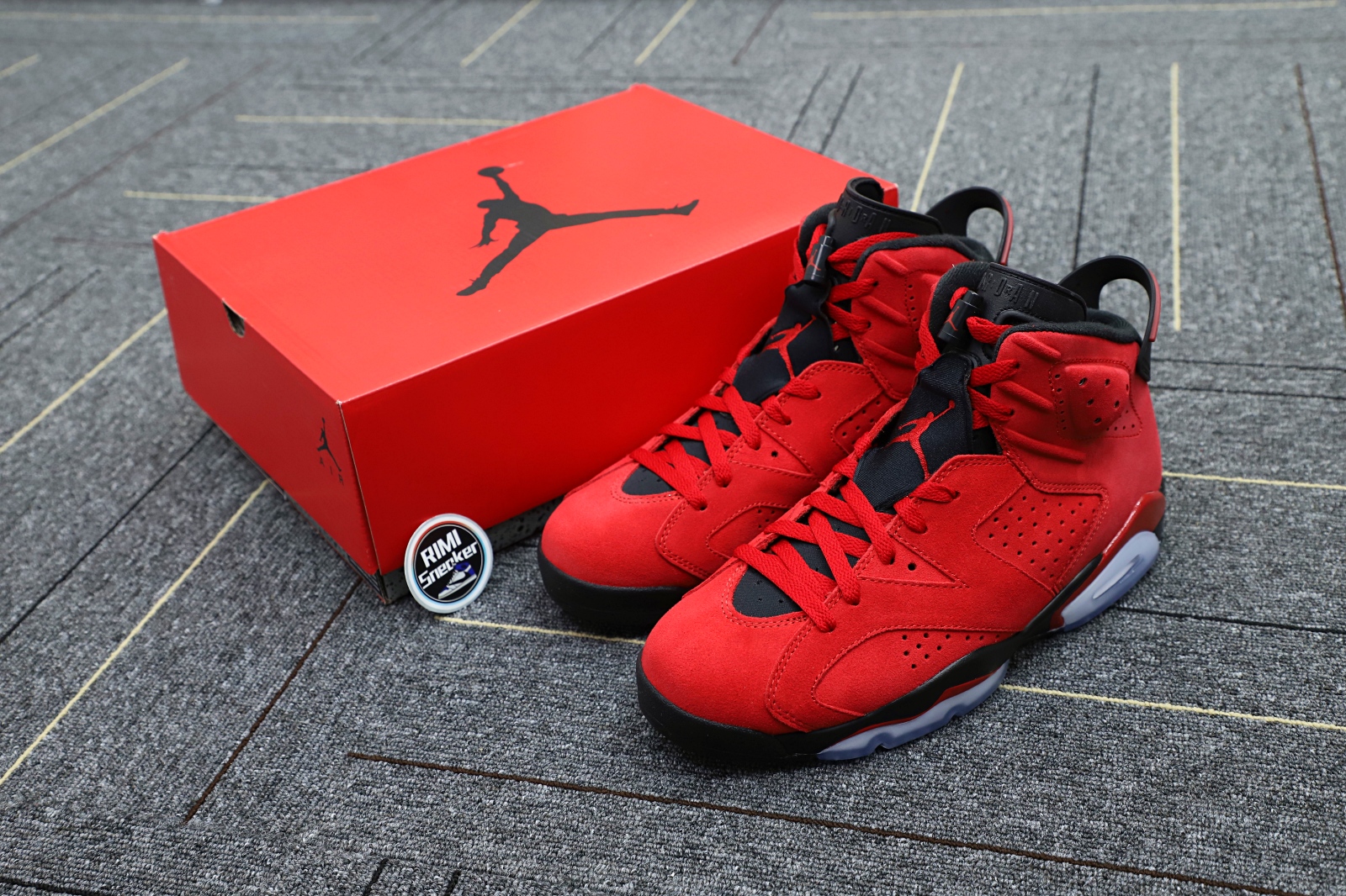 Air Jordan 6 Retro "Toro"