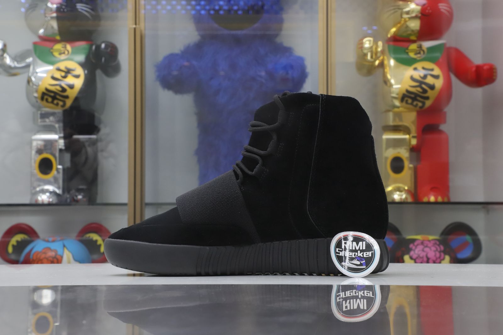 YEEZY BOOST 750 