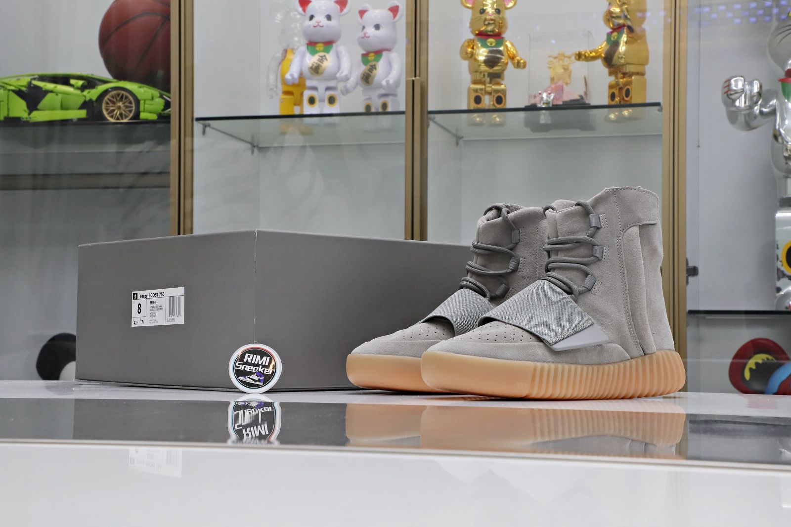 YEEZY BOOST 750 