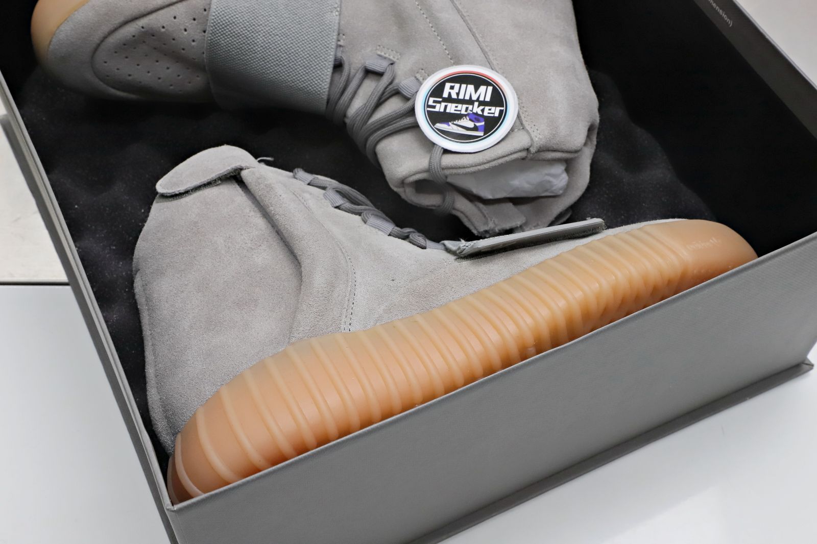 YEEZY BOOST 750 