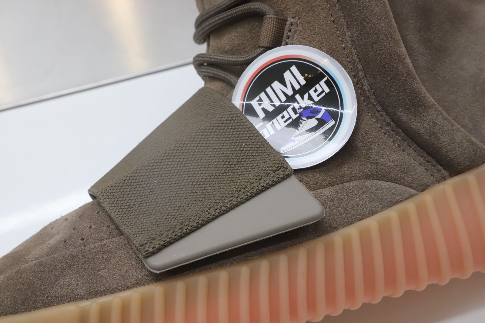 YEEZY BOOST 750 