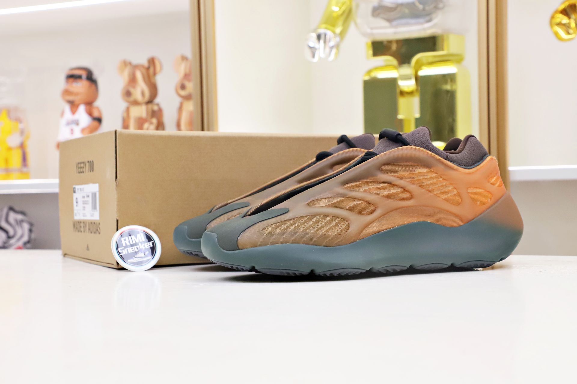 Yeezy 700 V3 Copper Fade