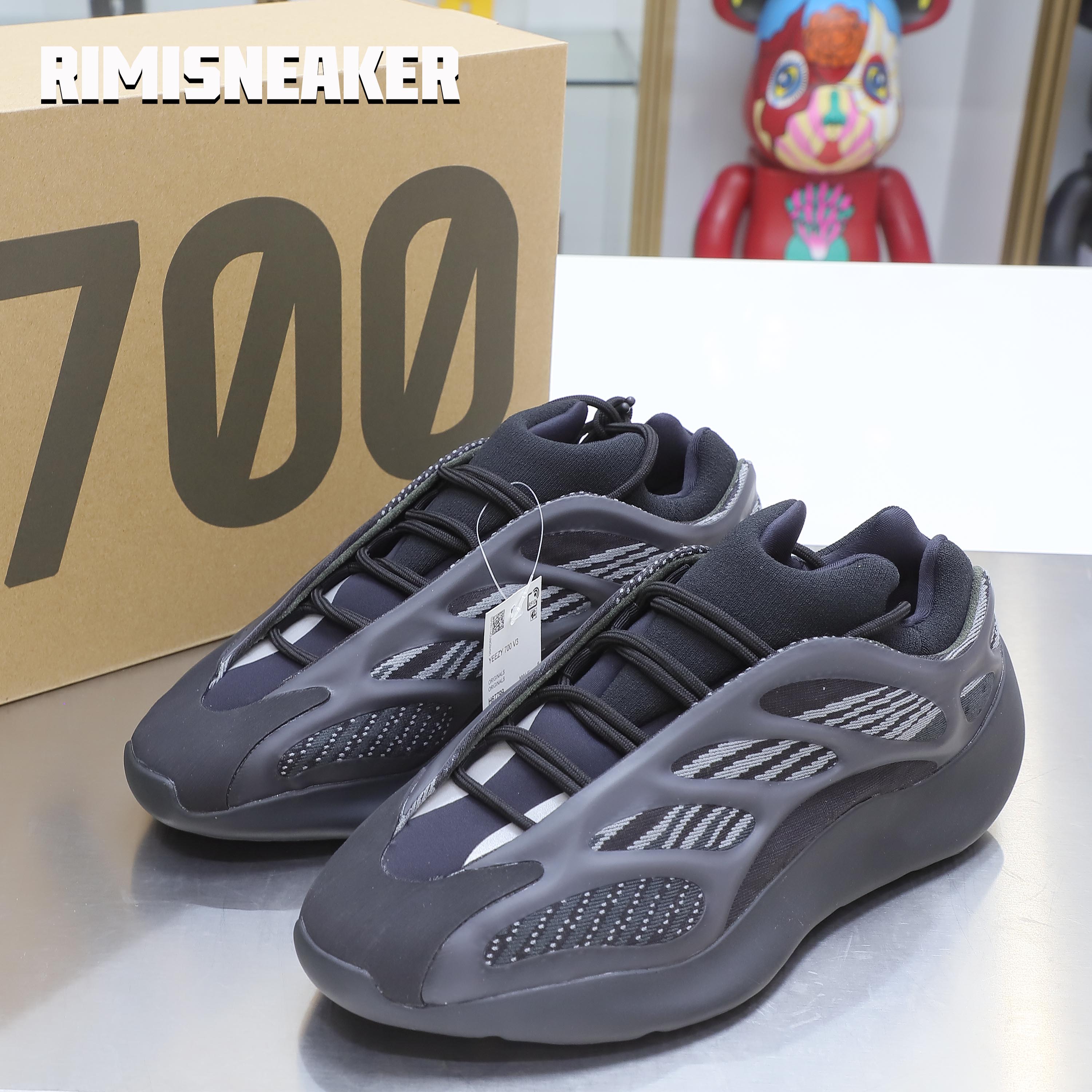 YEEZY 700 V3 ''ALVAH''