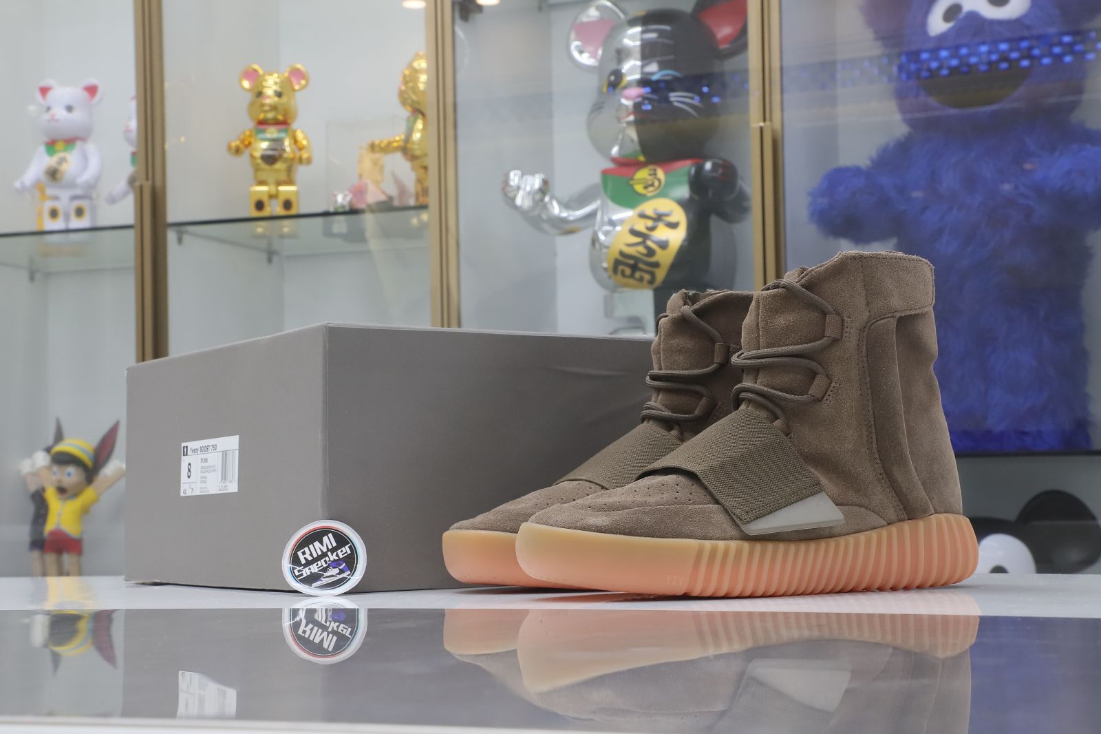 YEEZY BOOST 750 