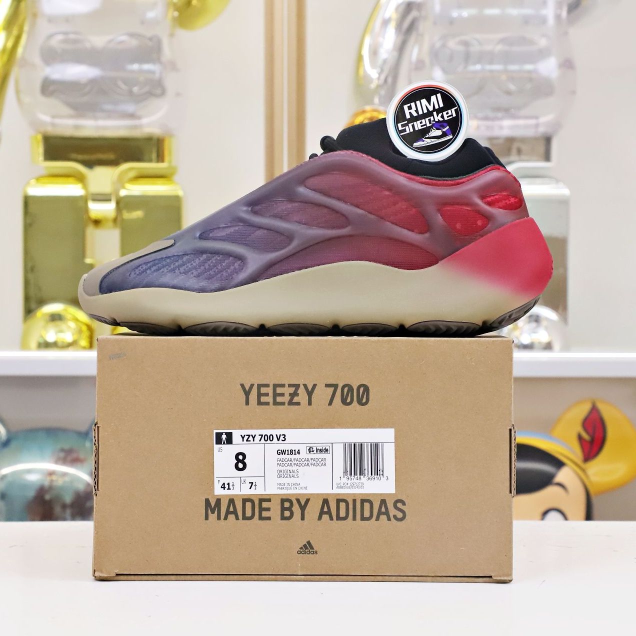 Yeezy 700 V3 Fade Carbon 2022