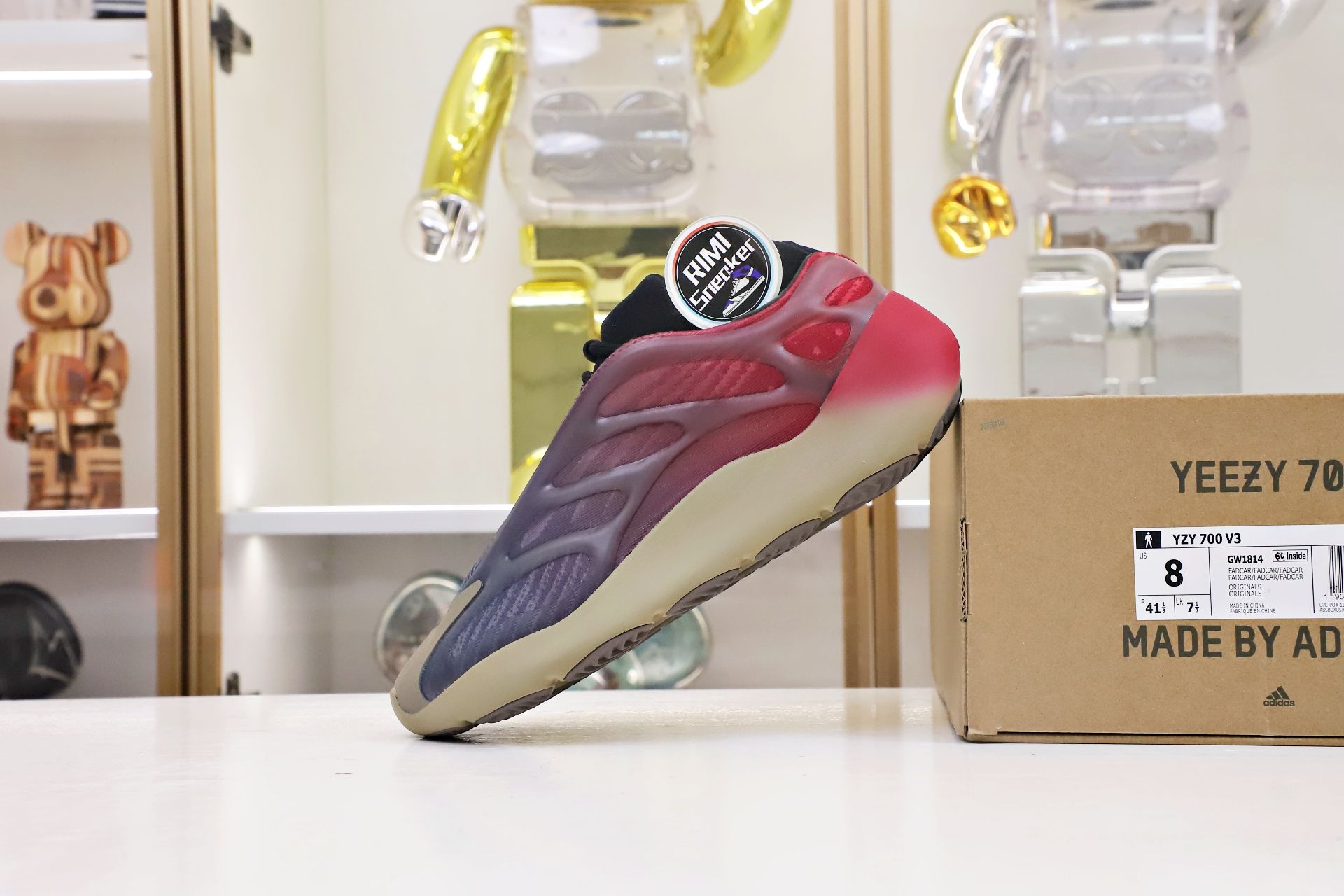 Yeezy 700 V3 Fade Carbon 2022