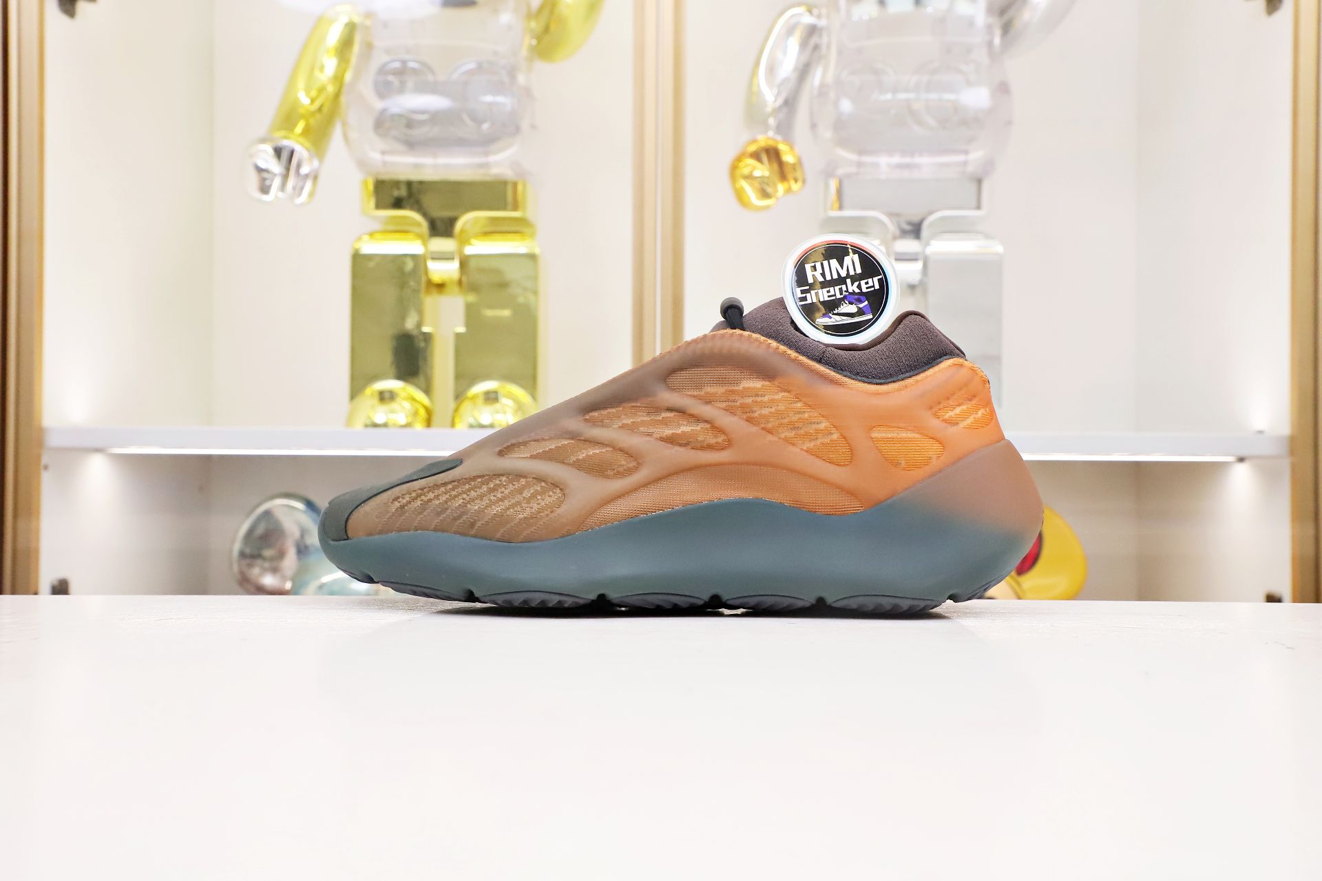 Yeezy 700 V3 Copper Fade