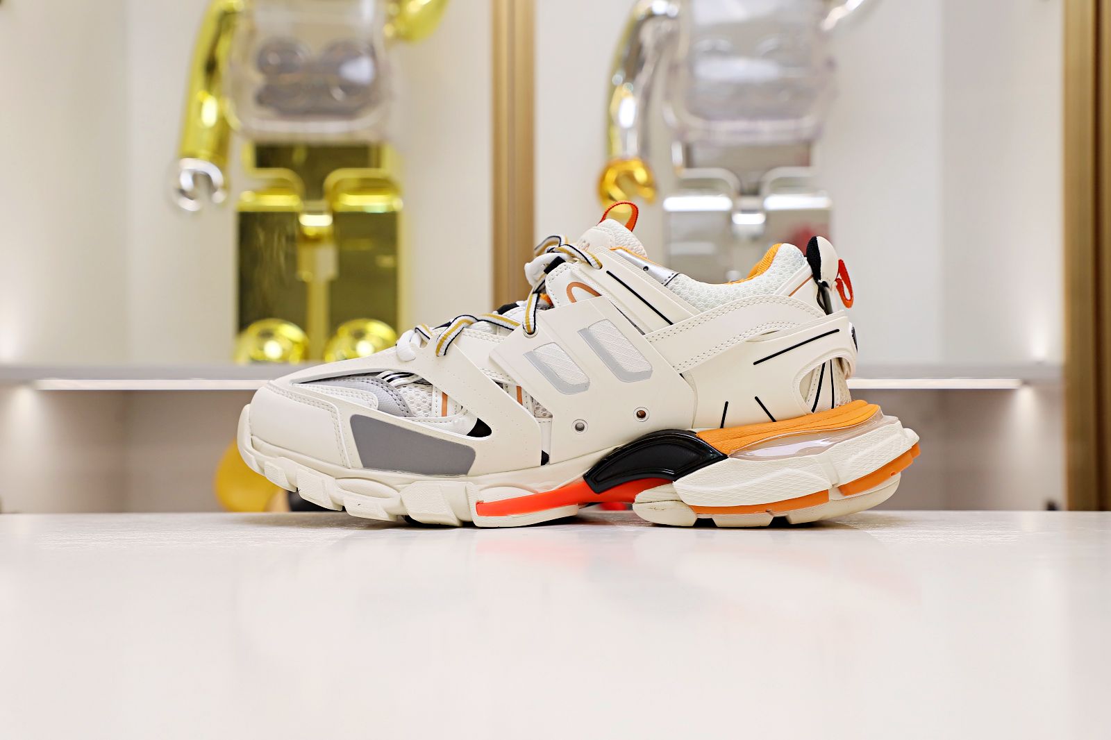 Balenciaga all sizes still in stock! Please contact customer service on iMessage/WhatsApp to purchase! TRACK TRAINER WHITE ORANGE