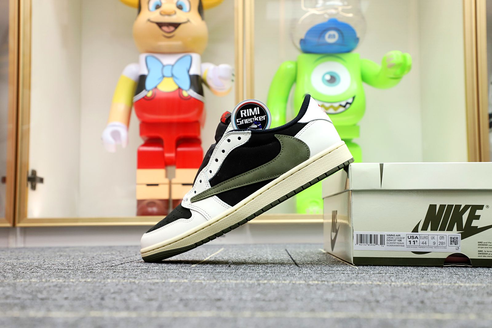 TRAVIS SCOTT X NIKE AIR JORDAN 1 LOW OG “Olive”