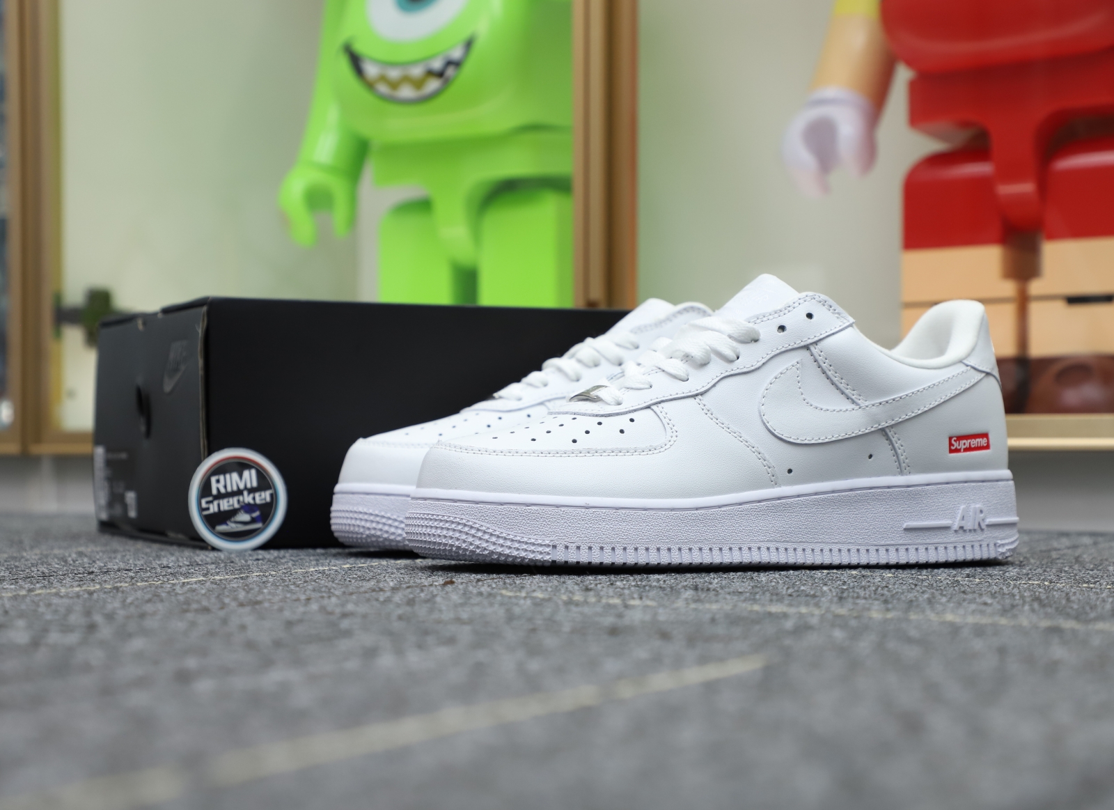 Supreme Nike Air Force 1 Low "box logo"