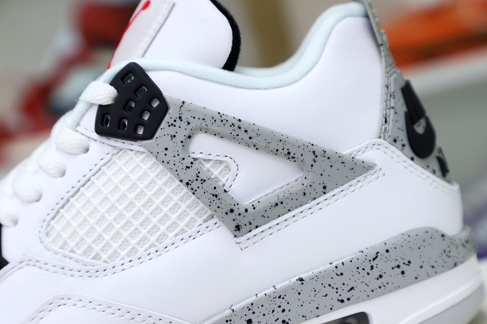 Air Jordan 4 Retro White Cement 2016