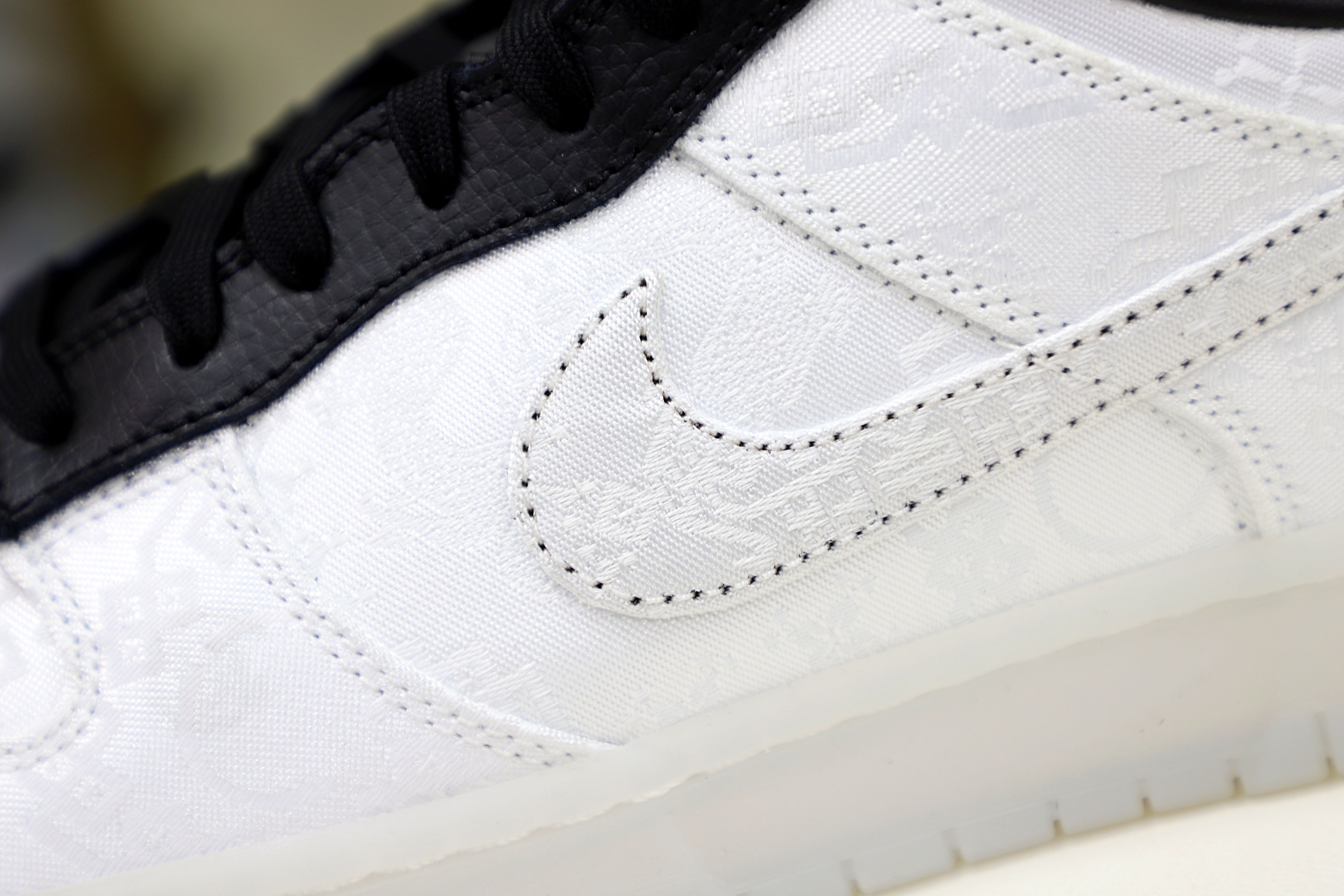 Fragment Design xCLOT xNike Dunk Low