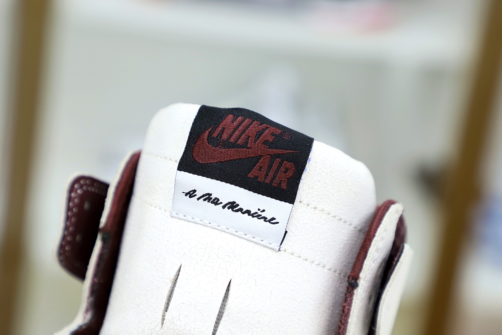 ordan Air Jordan1 retro high og sp "sail and burgundy"