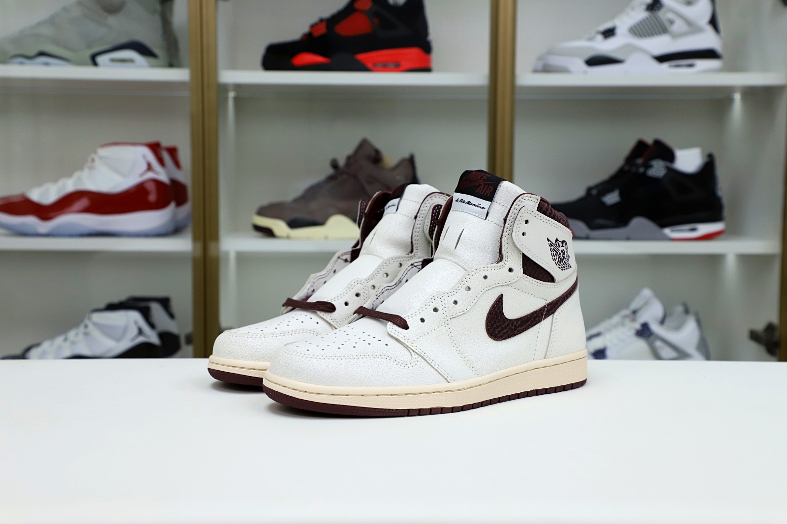 ordan Air Jordan1 retro high og sp "sail and burgundy"