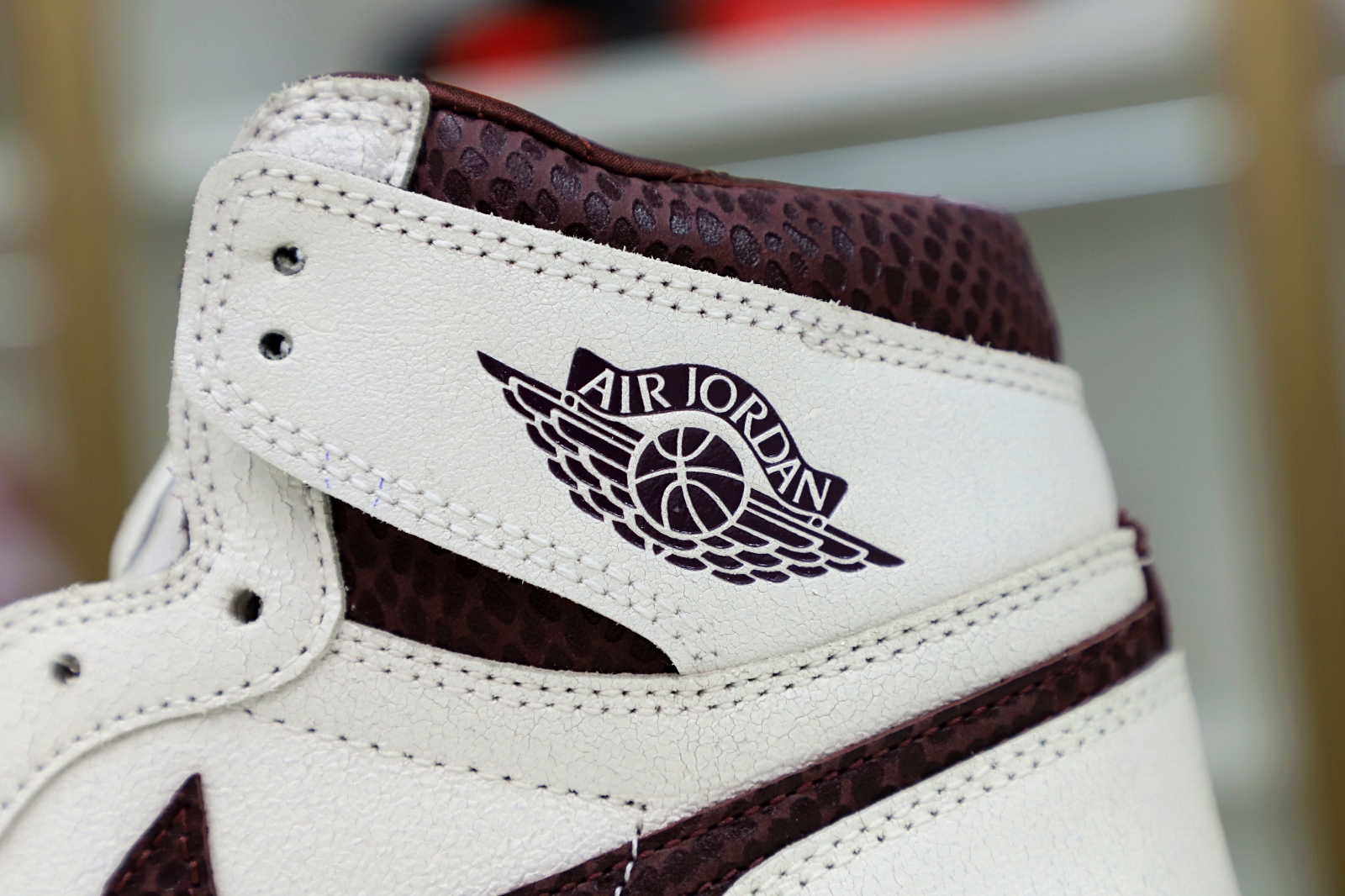 ordan Air Jordan1 retro high og sp "sail and burgundy"