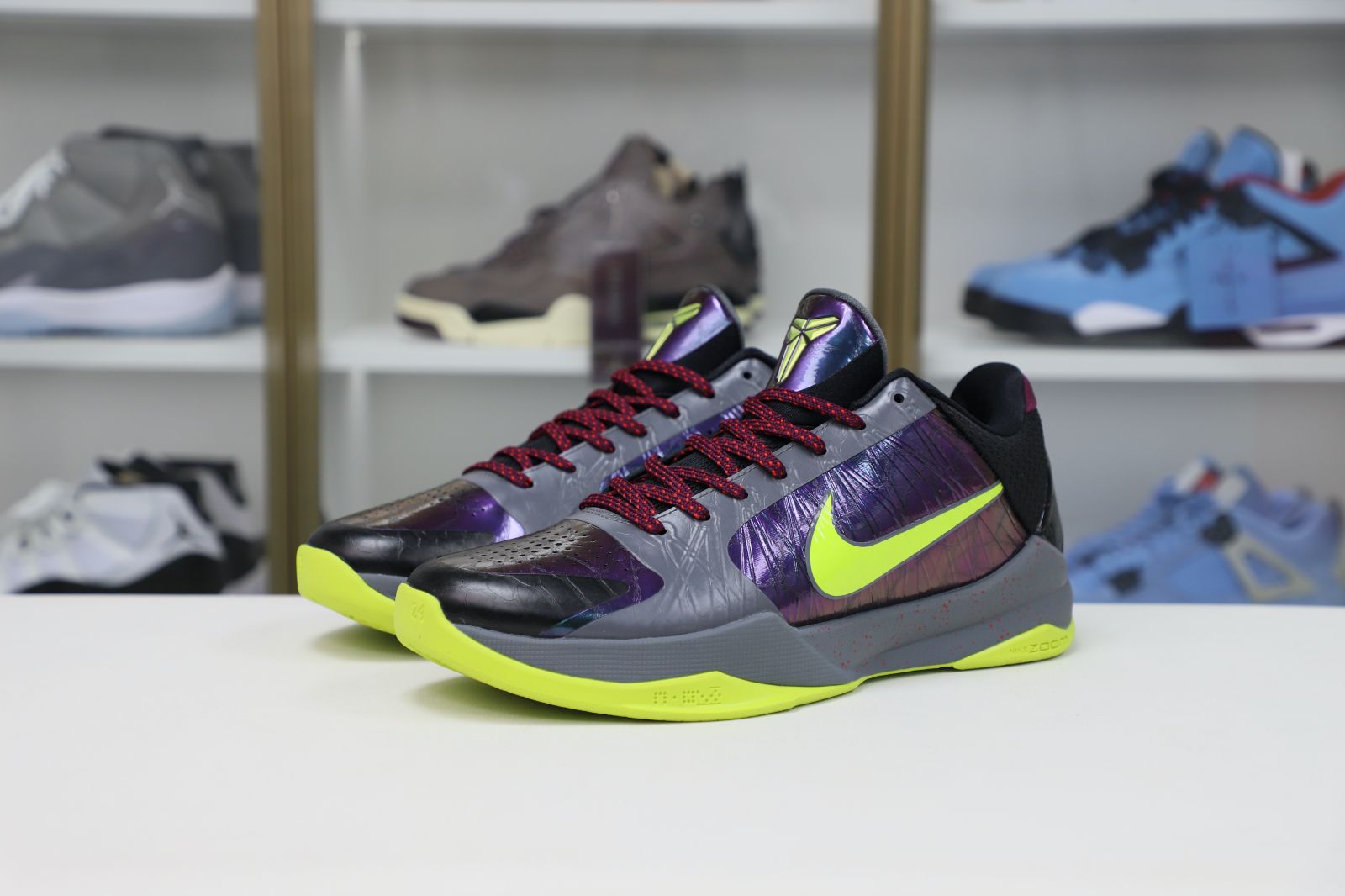 NIKE ZOOM KOBE 5