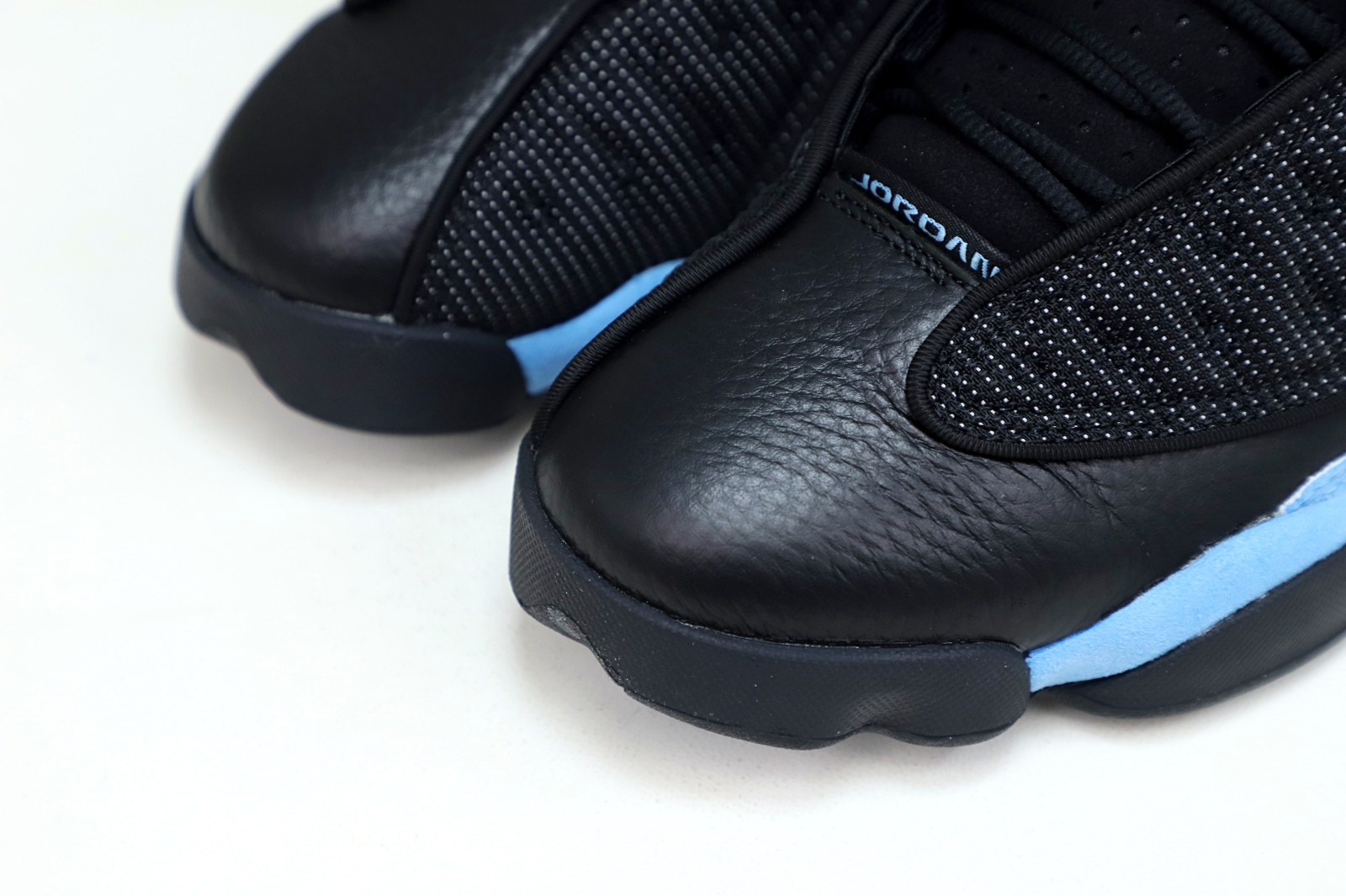 Air Jordan 13 "Black UNC"