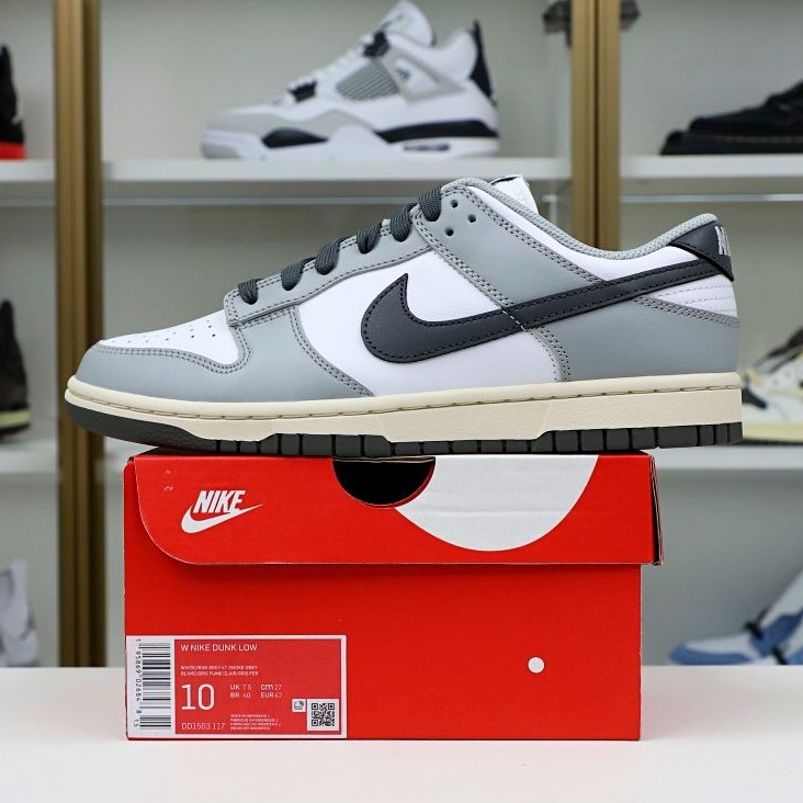 Nike Dunk Low Light Smoke Grey