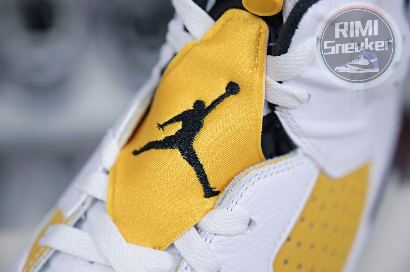 Air Jordan 6 "Yellow Ochre"