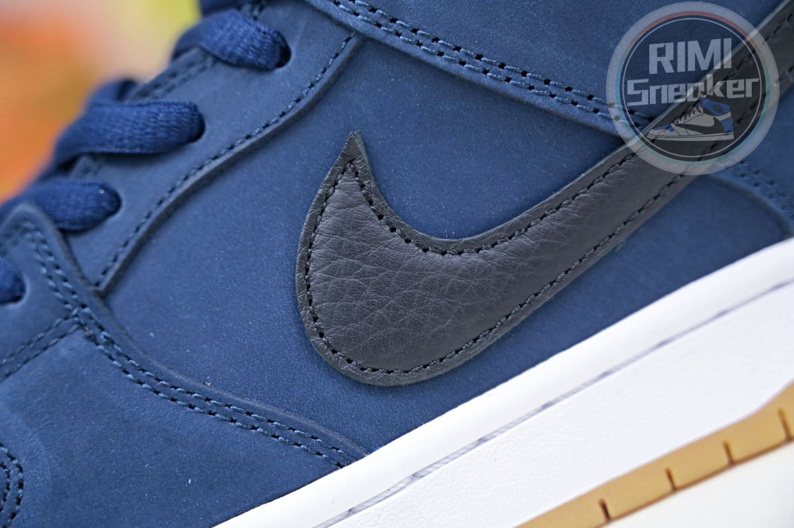 Nike Dunk SB Low Pro Iso "Navy Gum"