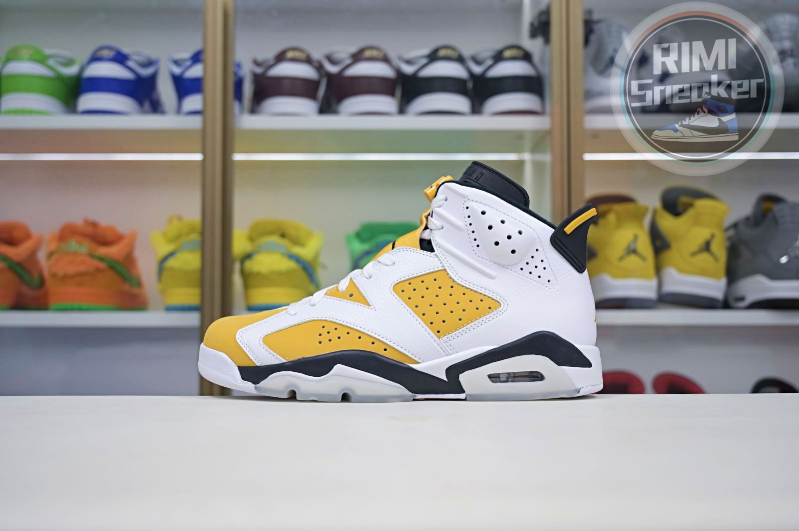 Air Jordan 6 "Yellow Ochre"