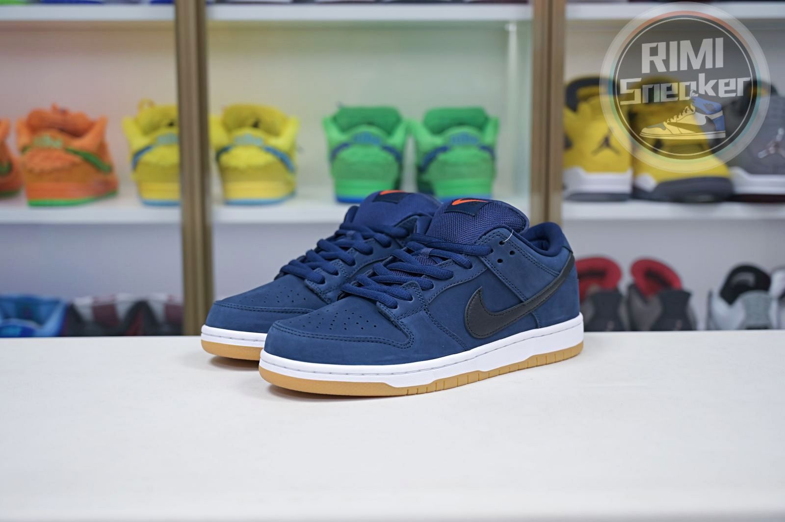 Nike Dunk SB Low Pro Iso "Navy Gum"