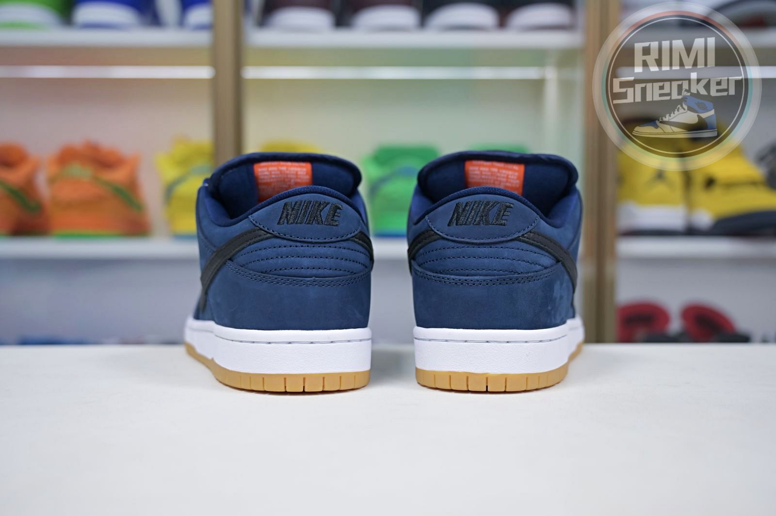 Nike Dunk SB Low Pro Iso "Navy Gum"