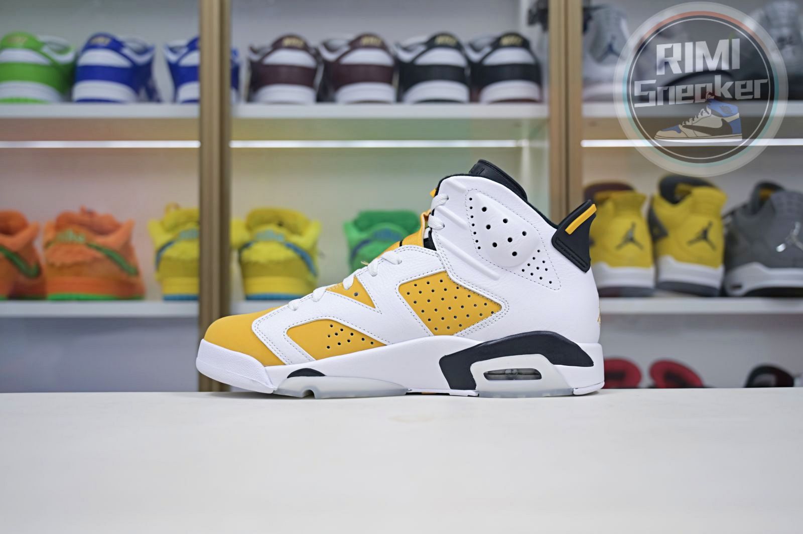 Air Jordan 6 "Yellow Ochre"