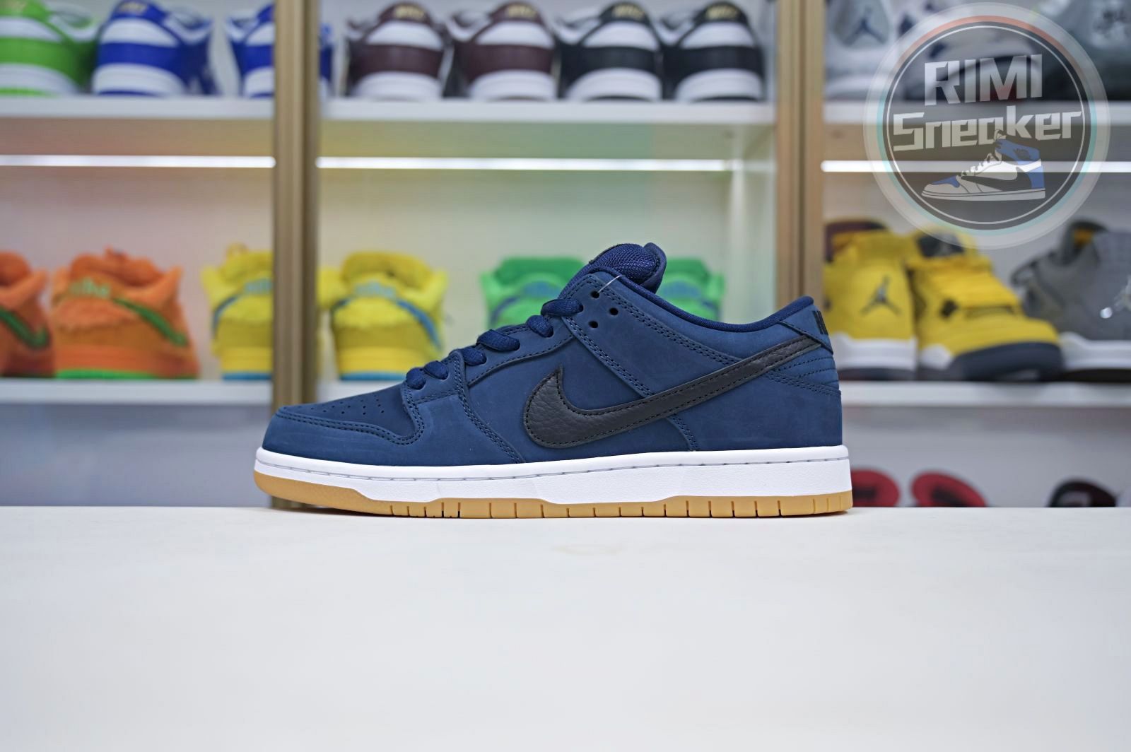 Nike Dunk SB Low Pro Iso "Navy Gum"