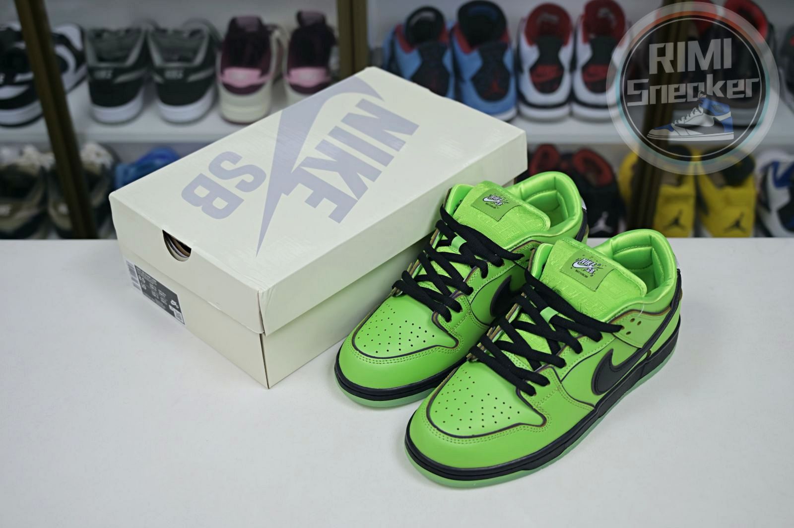 The Powerpuff Girls x Nike Dunk SB Low