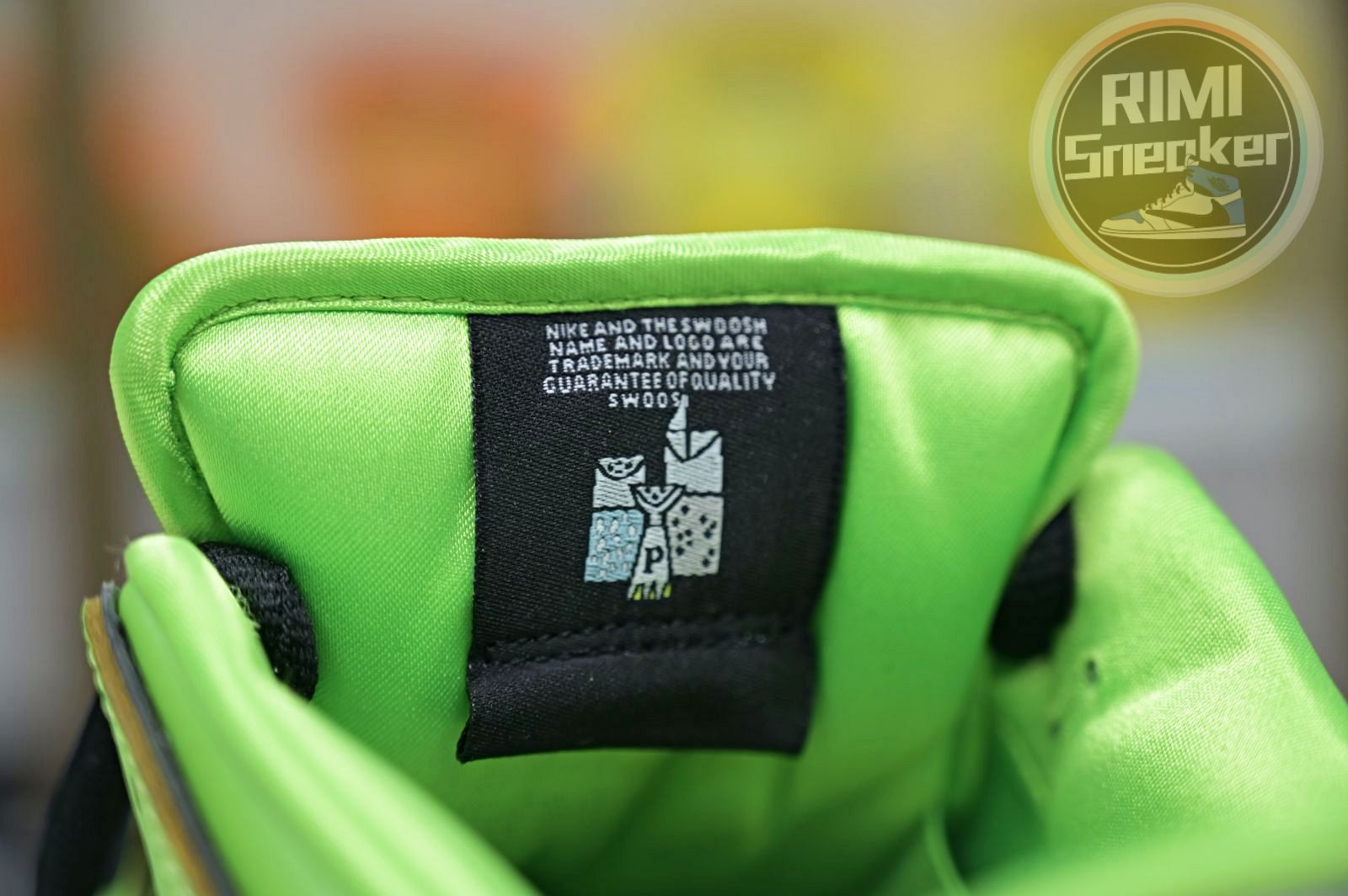 The Powerpuff Girls x Nike Dunk SB Low