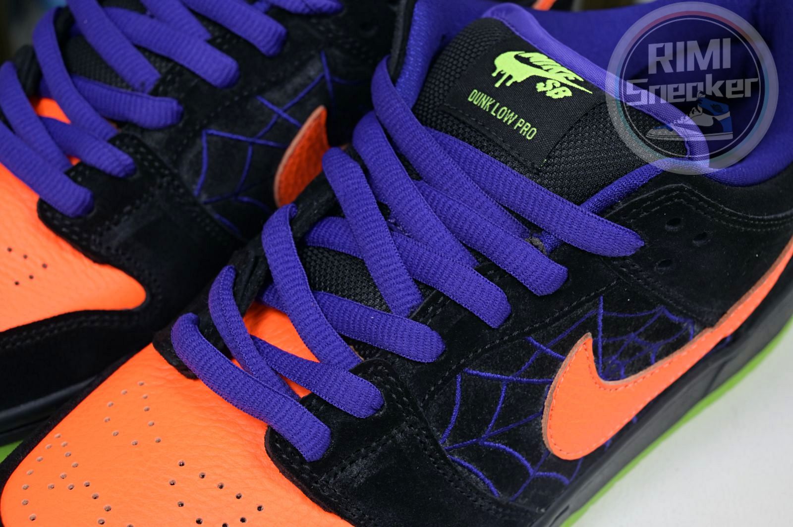 Nike Dunk SB Low SB Pro "Night of Mischief"