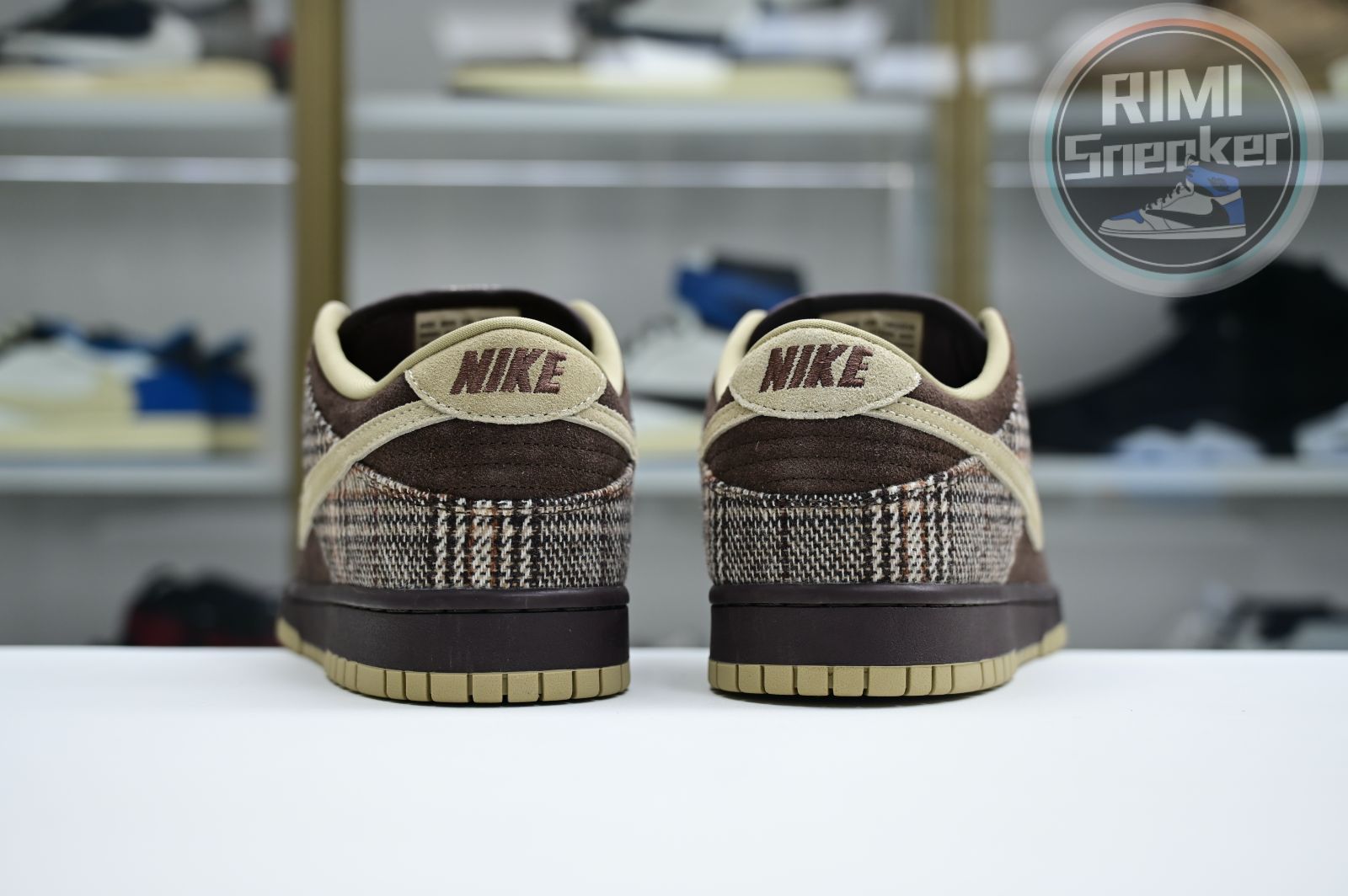 Nike Dunk SB Low Tweed