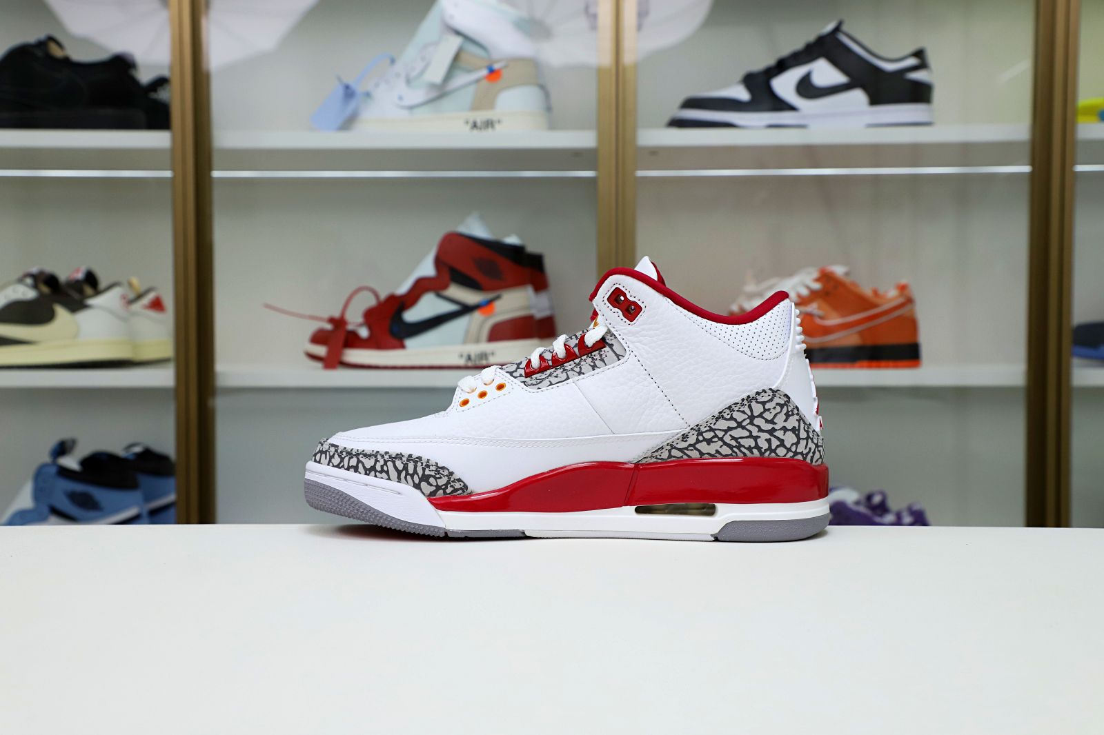 Air Jordan 3 retro "cardinal red"