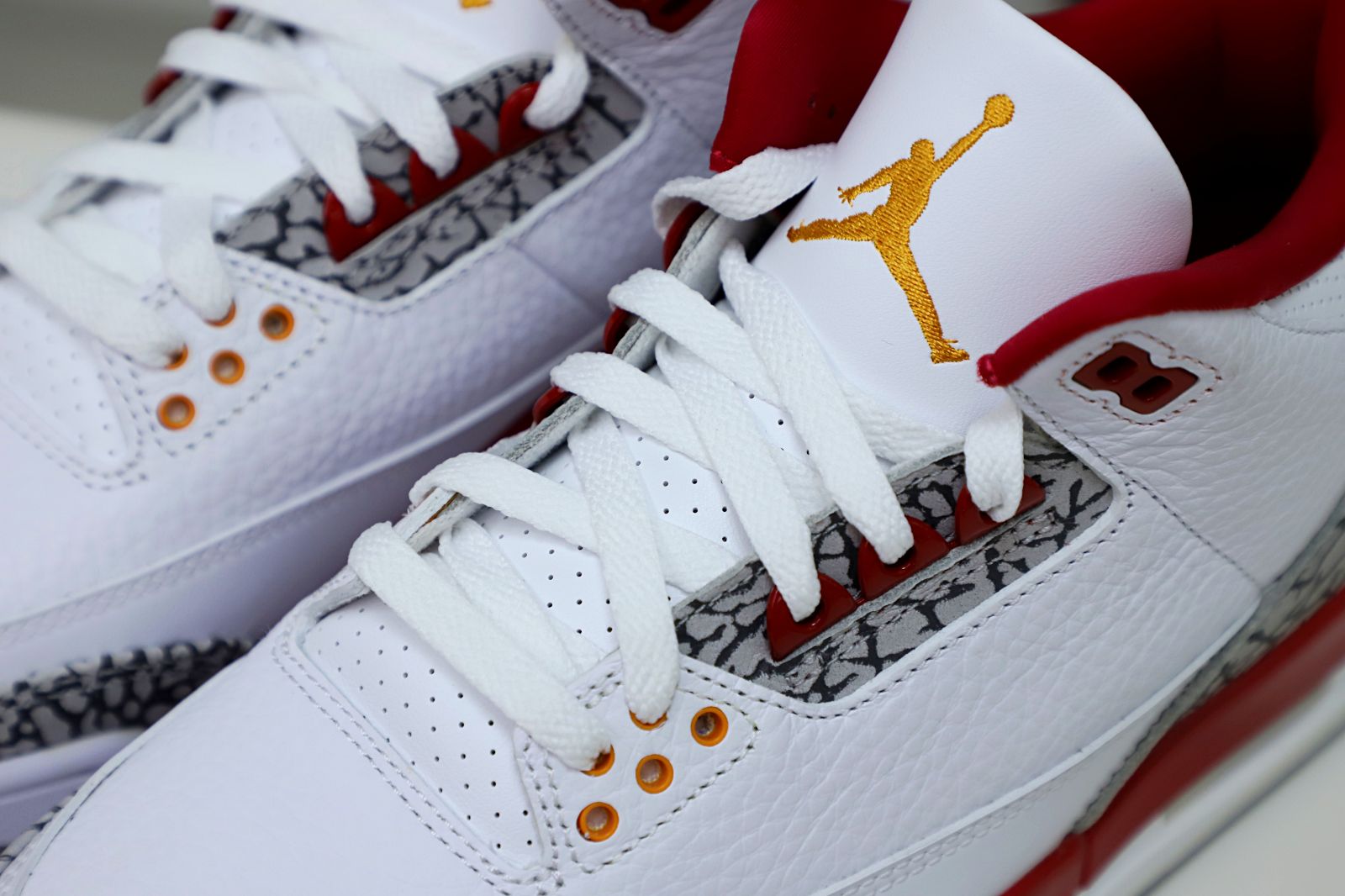 Air Jordan 3 retro "cardinal red"