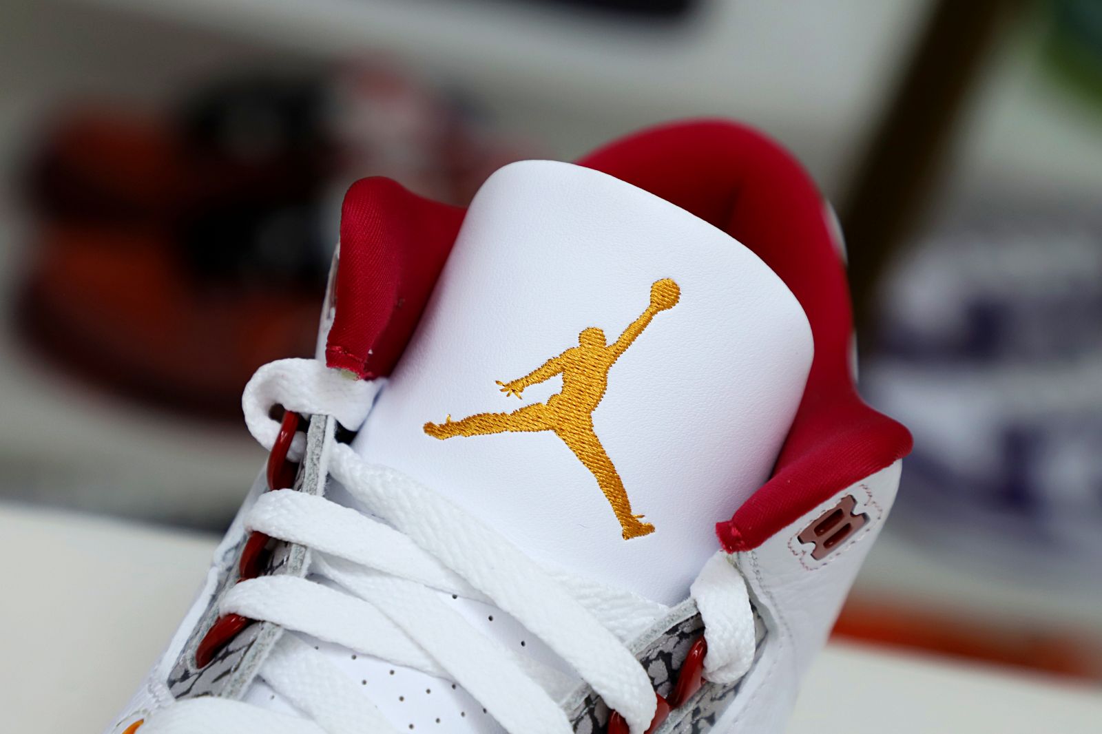 Air Jordan 3 retro "cardinal red"