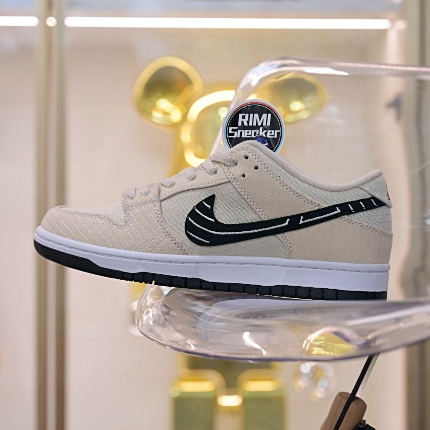 Albino & Preto x Nike Dunk SB Low Pro 